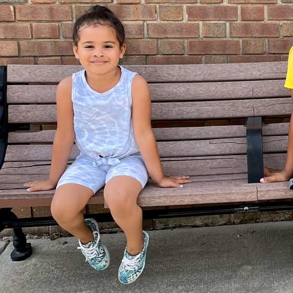 Jessica Simpson matching set - Picture 6 of 7